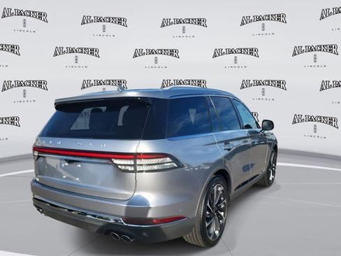 Used 2020 Lincoln Aviator Reserve w/ Equipment Group 202A image 5