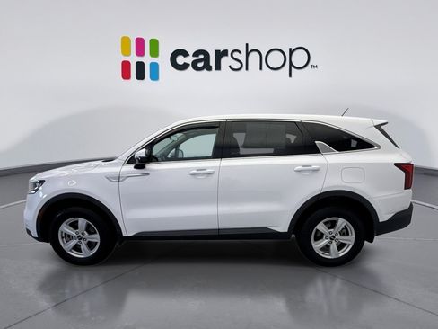 Used 2023 Kia Sorento LX AWD/4WD image 2