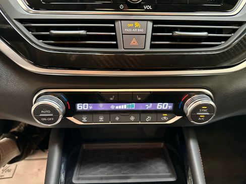 New 2025 Nissan Altima 2.5 SR w/ SR Premium Package image 17