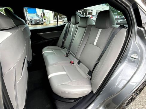 Used 2025 Toyota Camry SE FWD image 26