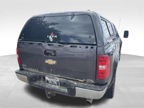Used 2010 Chevrolet Silverado 1500 LTZ AWD/4WD image 13