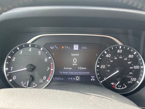 Used 2020 Nissan Titan SV w/ SV Convenience Package image 18