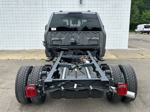 New 2026 Ford F550 4x4 Crew Cab Super Duty image 28