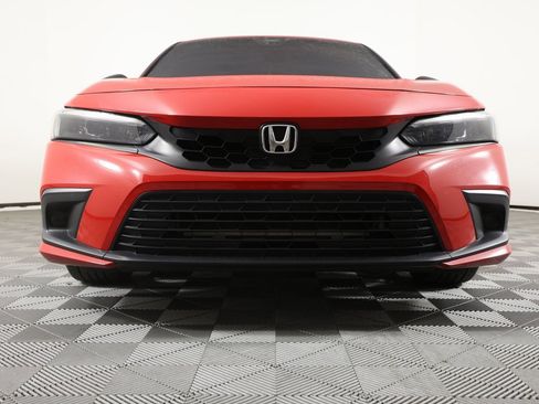 Used 2024 Honda Civic Sport image 2