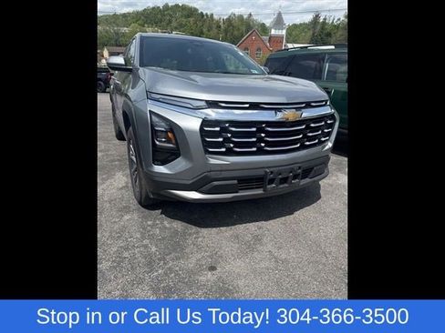 Used 2026 Chevrolet Equinox LT AWD/4WD image 14