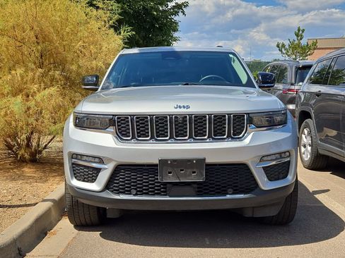 Used 2022 Jeep Grand Cherokee Limited 4xe w/ Luxury Tech Group II AWD/4WD image 2