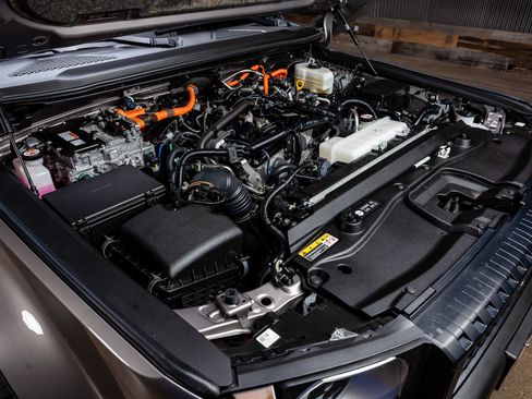 Used 2024 Toyota Land Cruiser 1958 image 38