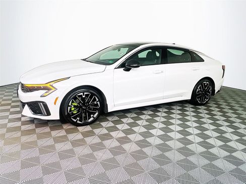 Certified 2025 Kia K5 GT FWD image 4