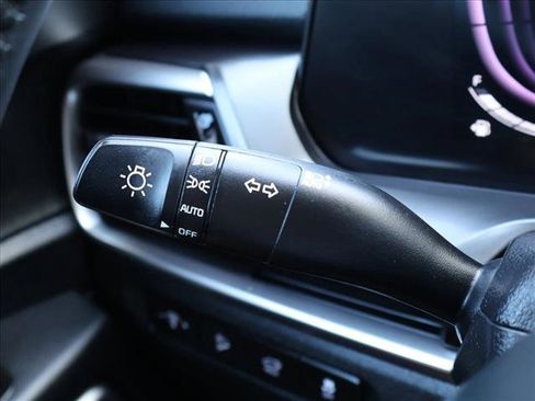 Used 2025 Kia Telluride S AWD/4WD image 16