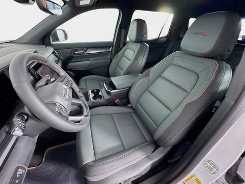New 2026 GMC Terrain AT4 w/ Convenience Package III AWD/4WD image 11