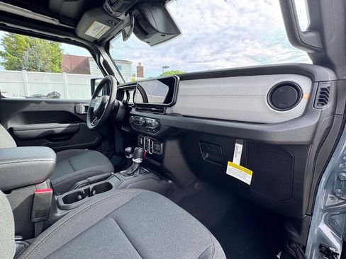 New 2026 Jeep Wrangler Unlimited Sport AWD/4WD image 17