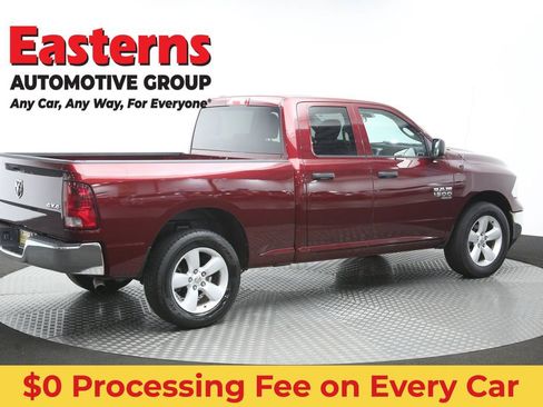 Used 2024 RAM 1500 Classic SLT AWD/4WD image 38