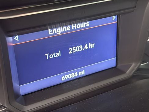 Used 2021 GMC Sierra 1500 SLT w/ SLT Premium Package image 10