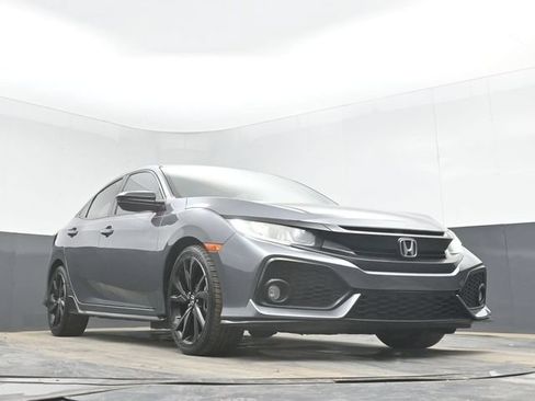 Used 2018 Honda Civic Sport image 40