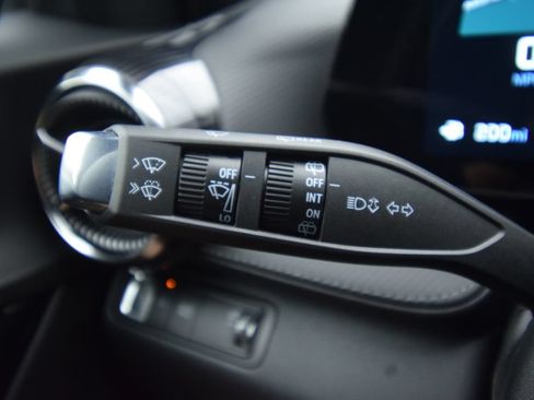 Used 2026 Chevrolet Equinox LT w/ Convenience Package II FWD image 37