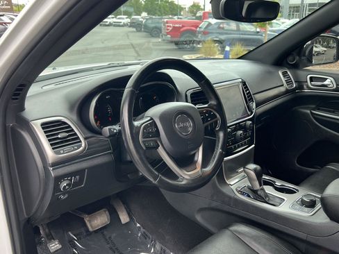 Used 2020 Jeep Grand Cherokee Limited w/ Luxury Group II AWD/4WD image 29