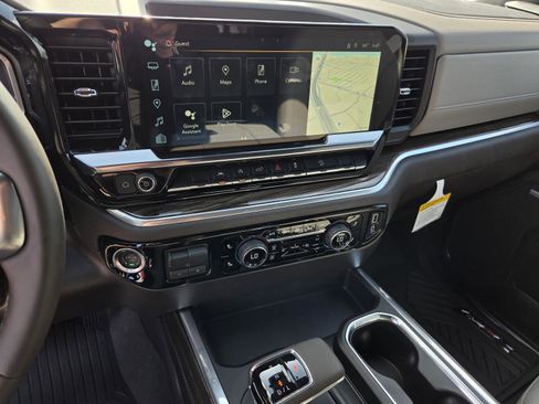 New 2026 Chevrolet Silverado 1500 LT Trail Boss w/ Convenience Package II AWD/4WD image 18