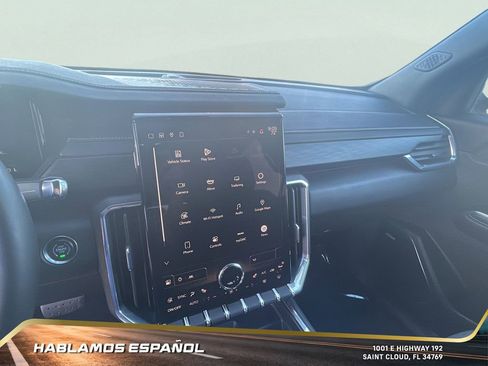 Certified 2025 GMC Acadia Elevation image 21