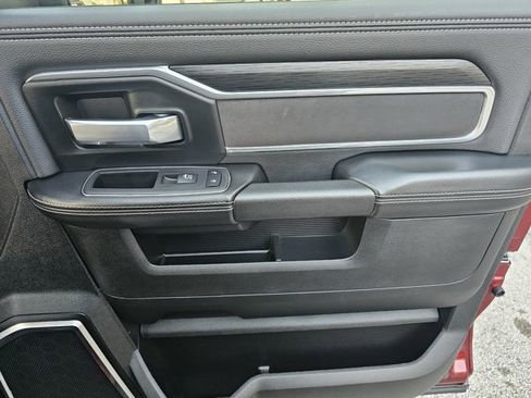 Used 2024 RAM 2500 Laramie w/ Night Edition image 25