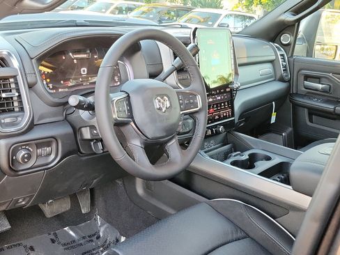 New 2026 RAM 2500 Laramie AWD/4WD image 3