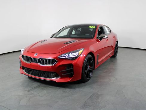 Used 2018 Kia Stinger GT2 image 1