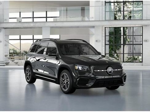 New 2026 Mercedes-Benz GLB 250 4MATIC image 10