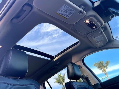 Used 2024 Lincoln Aviator Reserve image 14