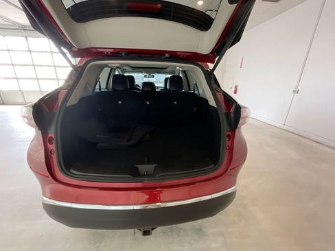 Used 2018 Nissan Murano SL image 24