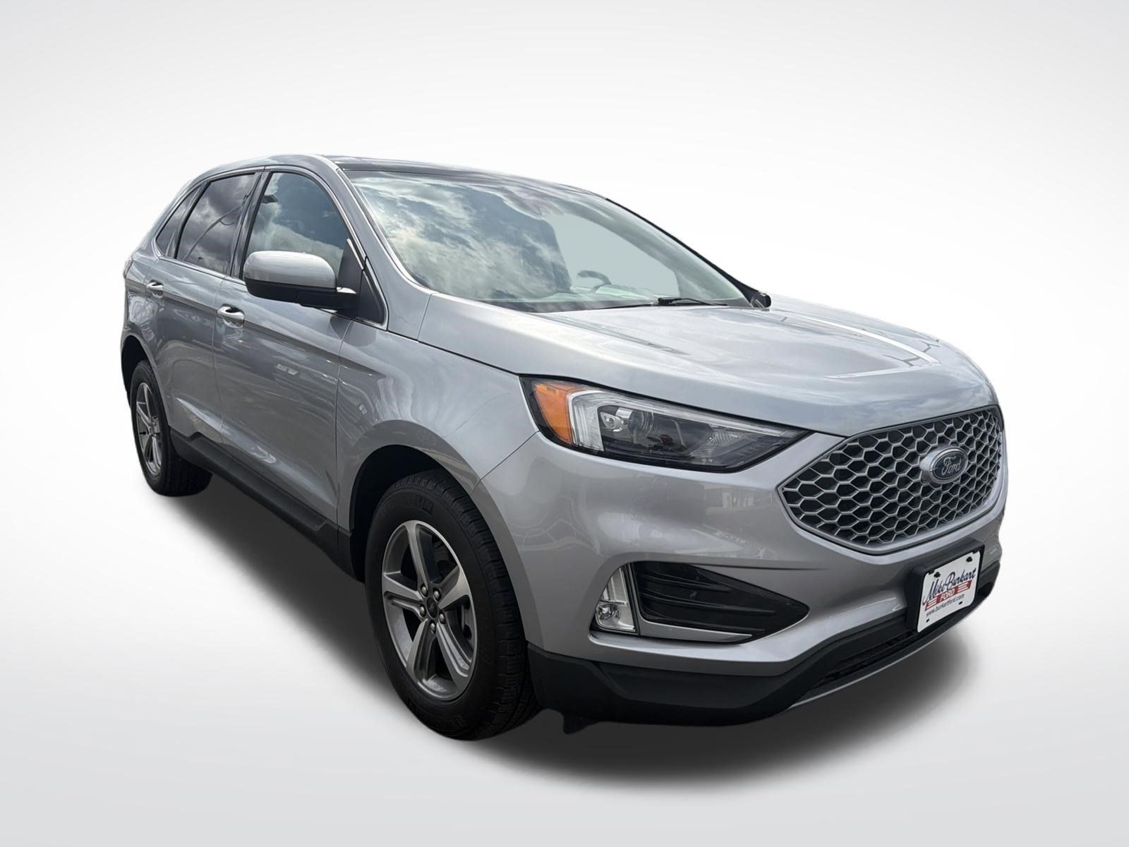 Certified 2024 Ford Edge SEL w/ Convenience Package AWD/4WD image 4