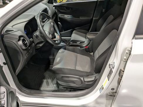 Used 2019 Hyundai Kona SEL image 20