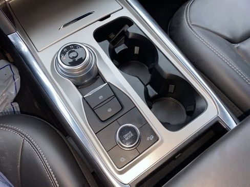 Certified 2023 Ford Explorer XLT w/ Equipment Group 202A image 14