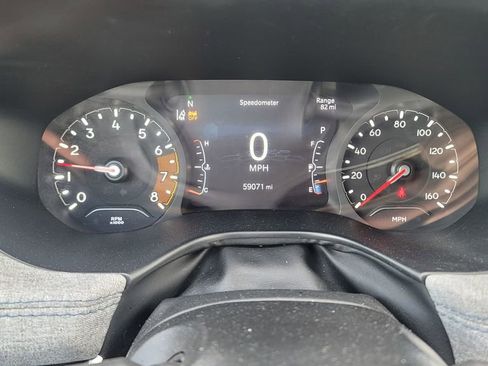 Used 2024 Jeep Compass Latitude AWD/4WD image 9