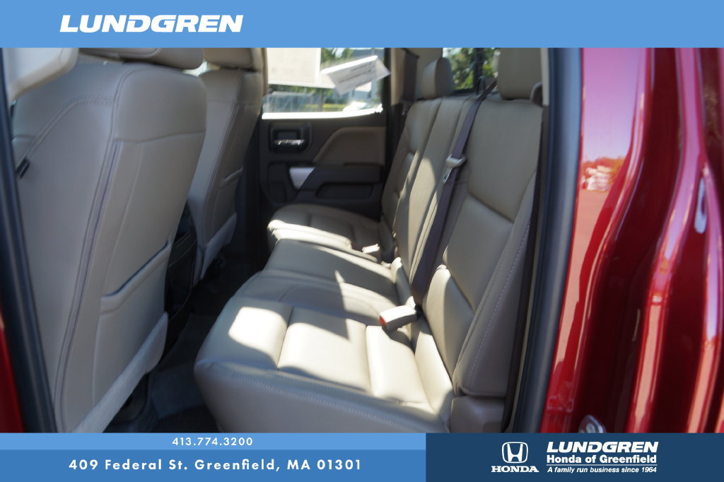 Used 2018 Chevrolet Silverado 1500 LTZ Z71 w/ LTZ Plus Package AWD/4WD image 26