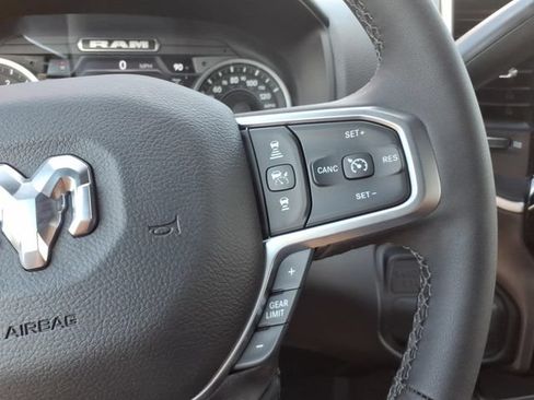 New 2026 RAM 2500 Big Horn AWD/4WD image 10
