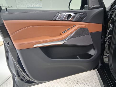 New 2026 BMW X7 xDrive40i w/ M Sport Package image 19