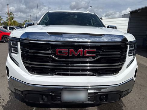 Used 2025 GMC Sierra 1500 SLT image 17