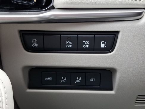 Certified 2024 MAZDA CX-90 Plug-In Hybrid w/ Premium Plus AWD/4WD image 29