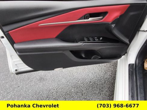Used 2025 Toyota Camry XSE FWD image 23