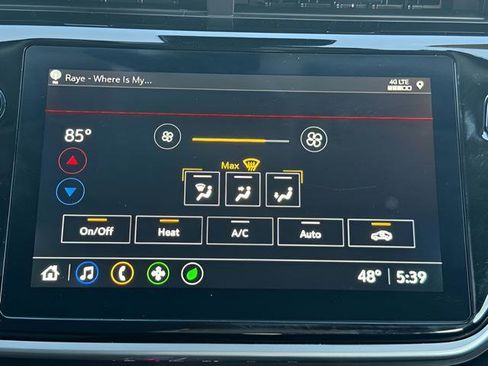 Used 2023 Chevrolet Bolt EUV LT image 23