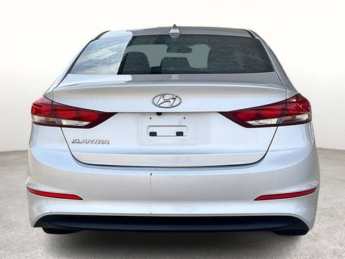 Used 2018 Hyundai Elantra SEL image 6