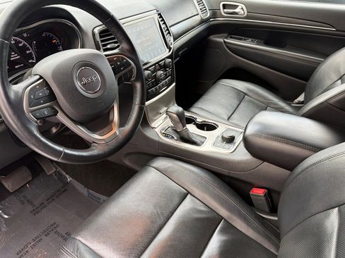 Used 2021 Jeep Grand Cherokee Limited w/ Luxury Group II image 11