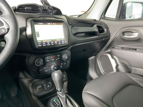 Used 2023 Jeep Renegade Limited w/ Limited Elite Group image 25