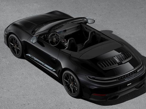 New 2026 Porsche 911 Carrera T image 4