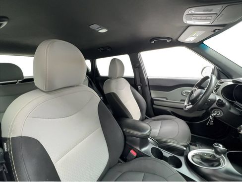 Used 2014 Kia Soul + w/ UVO w/Eservices Package FWD image 28