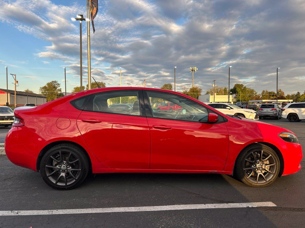 Used 2016 Dodge Dart SE w/ Convenience Group FWD image 5