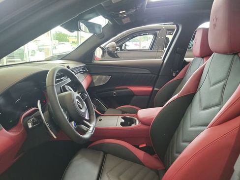 New 2025 Maserati Grecale Modena AWD/4WD image 18