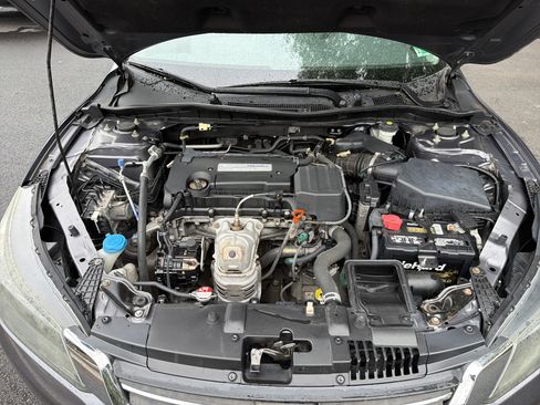 Used 2014 Honda Accord LX image 32
