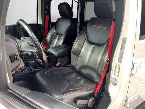 Used 2018 Jeep Wrangler Unlimited Rubicon AWD/4WD image 23