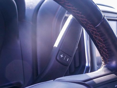 Used 2022 GMC Sierra 2500 AT4 image 18