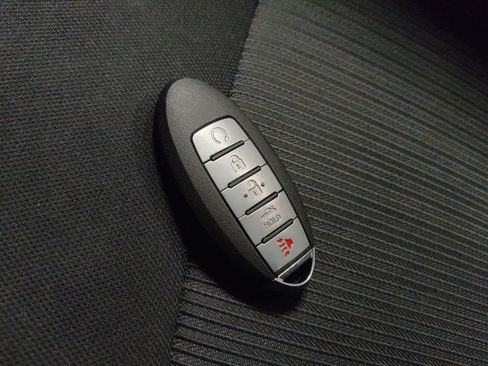 Used 2021 Nissan Sentra SV FWD image 32